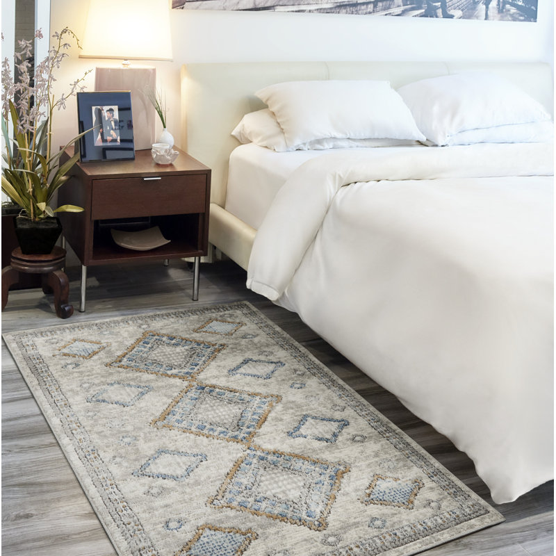 Brinkema Moroccan Indoor Rug, Rectangle 3' x 5'