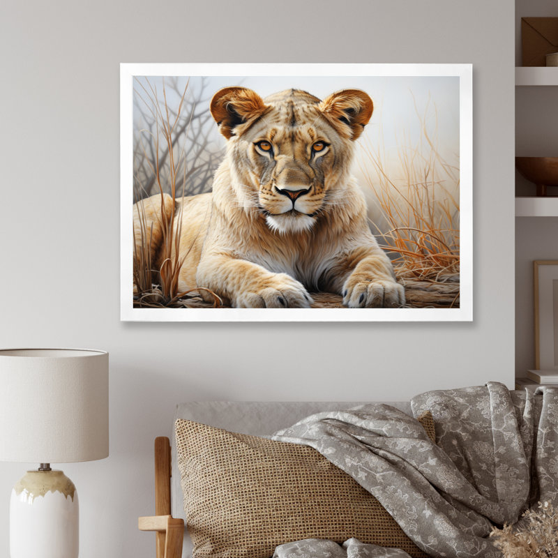 Lionne d'Afrique, puissance I - art mural africain pour le salon, H 12 po x l 20 po x P 1 po, Cadre simple blanc
