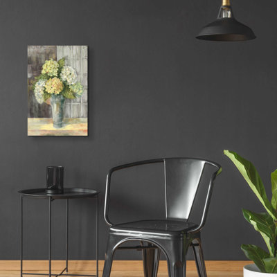 «Yellow Hydrangea Gray» par Carol Rowan