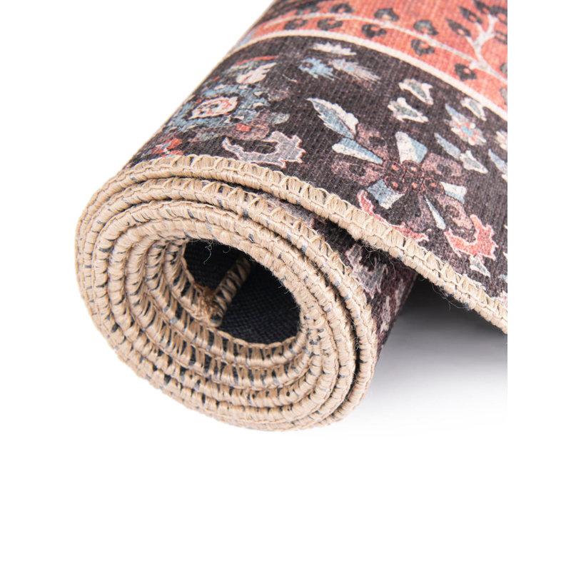 Bungalow Rose Ariel Timeless Rug, Rectangle 3 pi 6 po x 5 pi 6 po