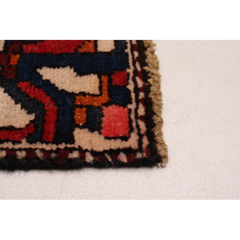 Tapis de couloir rouge unique en laine 4 pi 7 po x 9 pi 4 po Yumara