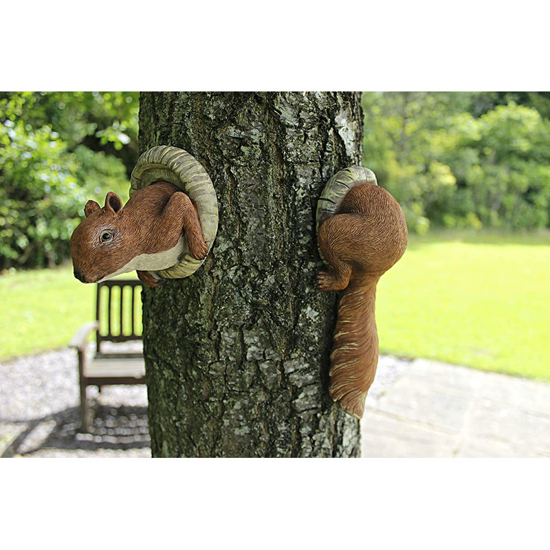 Bucareli Water Resistant Plastic Animals Wall Decor