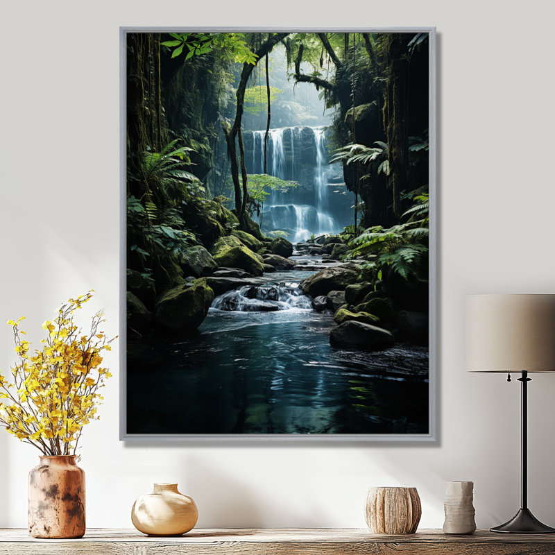 «Waterfall Hidden Oasis I», art mural sur toile, H 44 po x l 34 po x P 1,5 po, Encadrement argenté