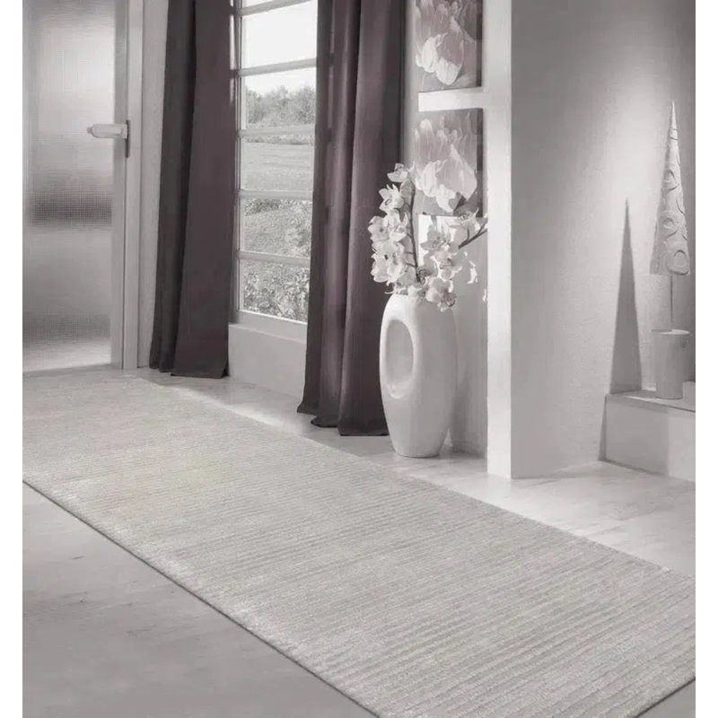 Tapis de couloir uni en coton / laine beige touffeté à la main 2 pi 6 po x 10 pi