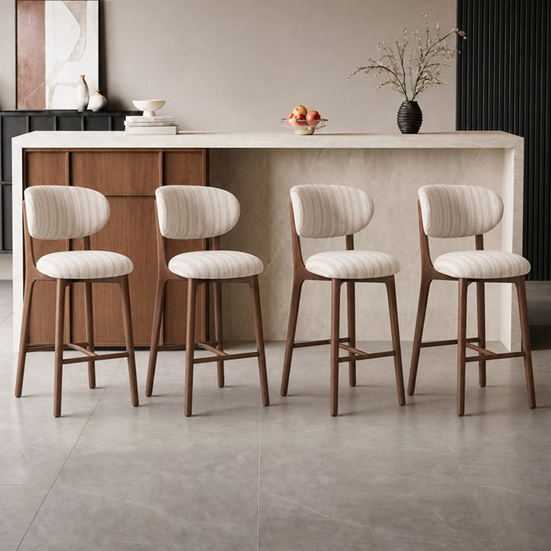 Chaises d'appoint à dossier rembourrées en noyer (lot de 8), 8, 23.62"
