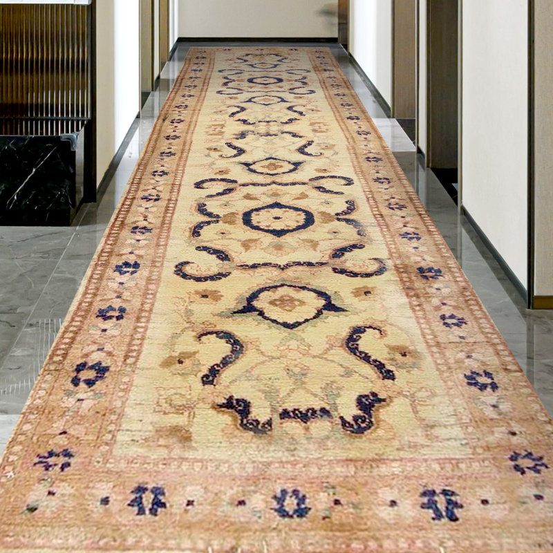 Chemin de table beige et bleu marine noué à la main de haute qualité