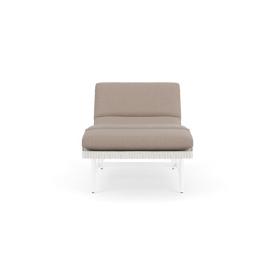 Cascade Chaise