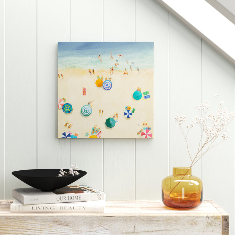 «Summer Beach Fun II Bright Crop», impression, H 36 po x l 36 po, Toile tendue, Non