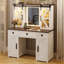 (Tabouret non inclus) Meuble-lavabo de ferme avec miroir éclairé, coiffeuse avec station de charge, coiffeuse avec porte de grange coulissante, tablettes cachées, 3 tiroirs et 4 armoires