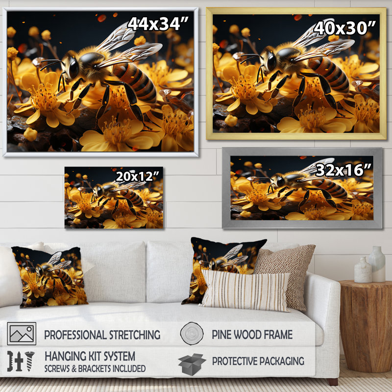 Décoration murale Bee Buzzing Life, Encadrement doré, H 16 po x l 32 po x P 1 po