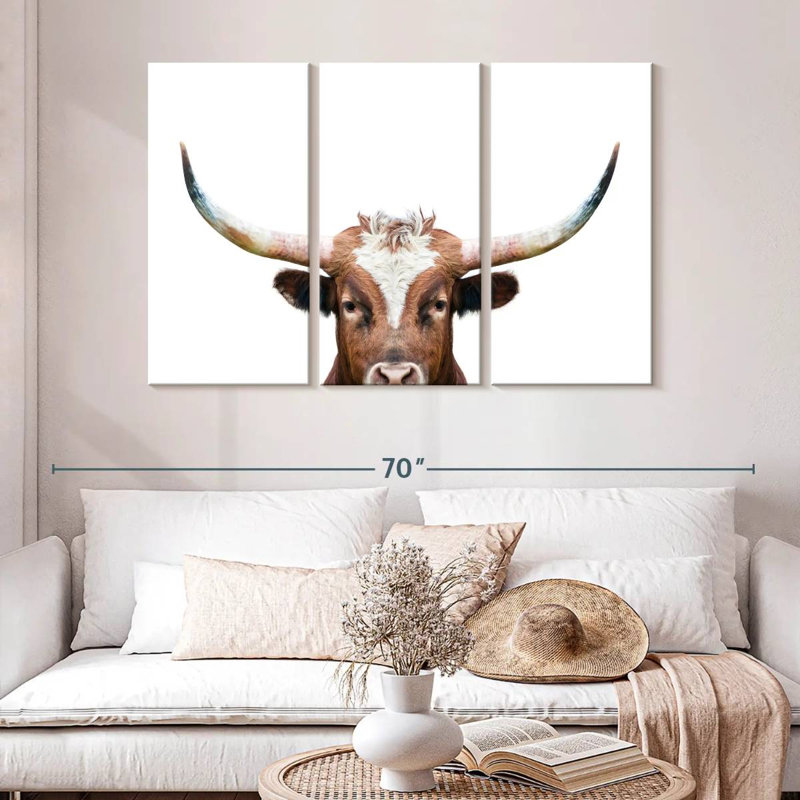 Brampt Peeking Long Horn, 32" H x 50" W