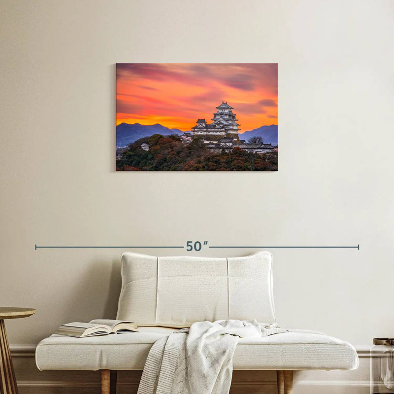 Lilie Himeji Castle Dawn