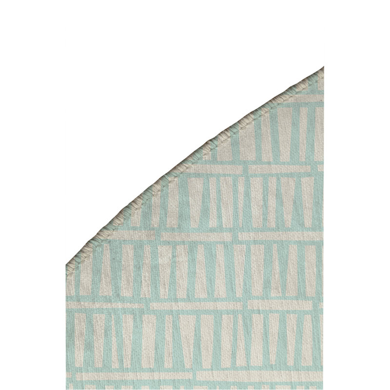 Heritage Haven Non-Slip Outdoor Rug, Round 5'