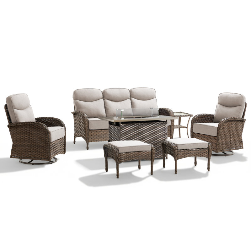 Ensemble de conversation pour foyer d'extérieur en osier 7 pièces avec canapé, fauteuils pivotants et repose-pieds, Beige