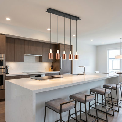 Luminaire suspendu linéaire à 5 lumières pour îlot de cuisine Essoura