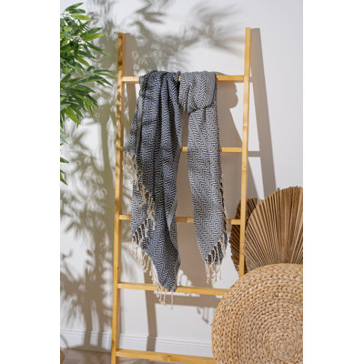 Luxueuse serviette de plage 100% coton Fouta, 39,4 po x 70,9 po | Doux et léger, 7,9 oz / pied carré | Idéal pour la plage, la piscine et le spa | Séchage rapide, entretien facile - lavage délicat à 104 ° F, séchage par culbutage à basse température
