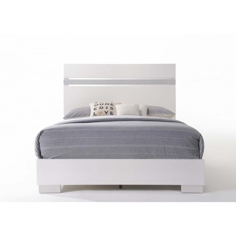 White High Gloss Bed