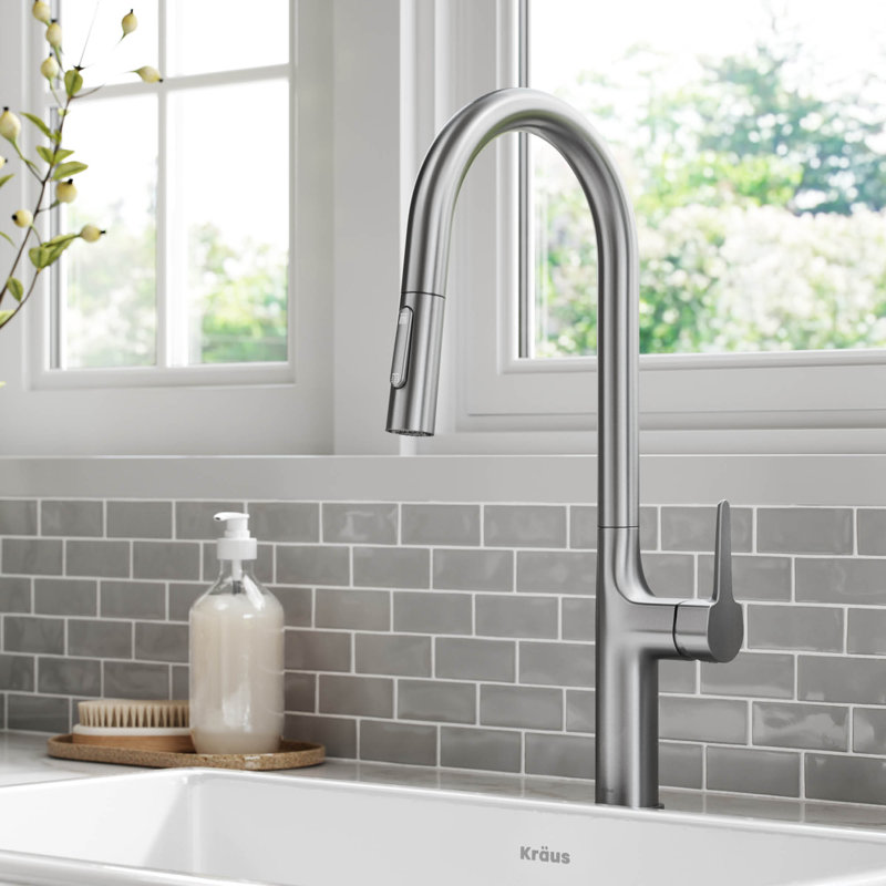 Oletto Pull Down Single Handle Kitchen Faucet, Spot Free Stainless Steel 