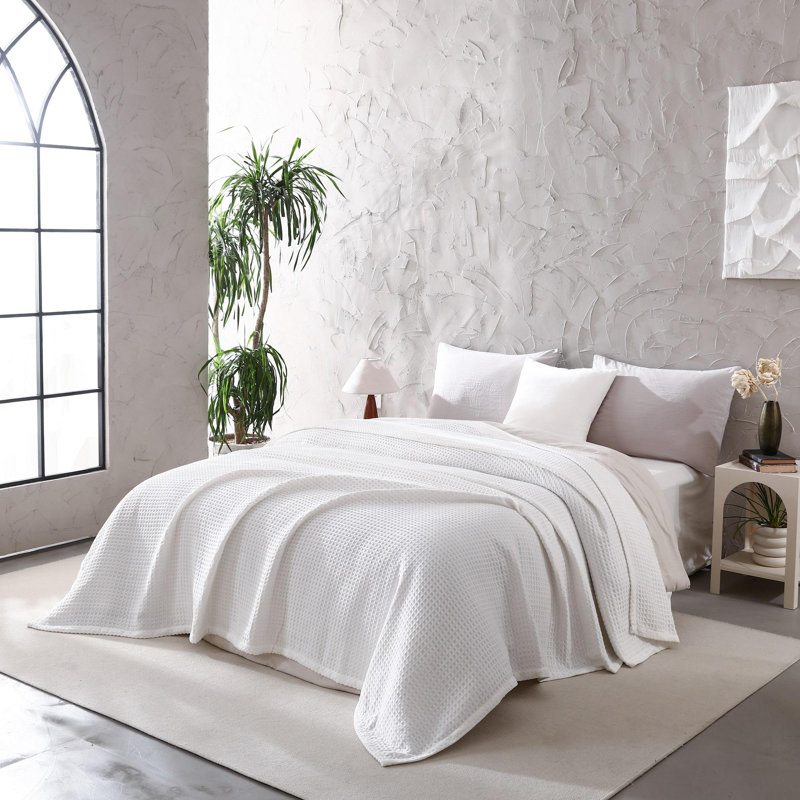 King Ivory Fluffy Waffle Weave Chenille Bed Blanket