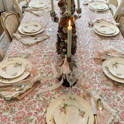 Beatrice Round Tablecloth - Pink And Green