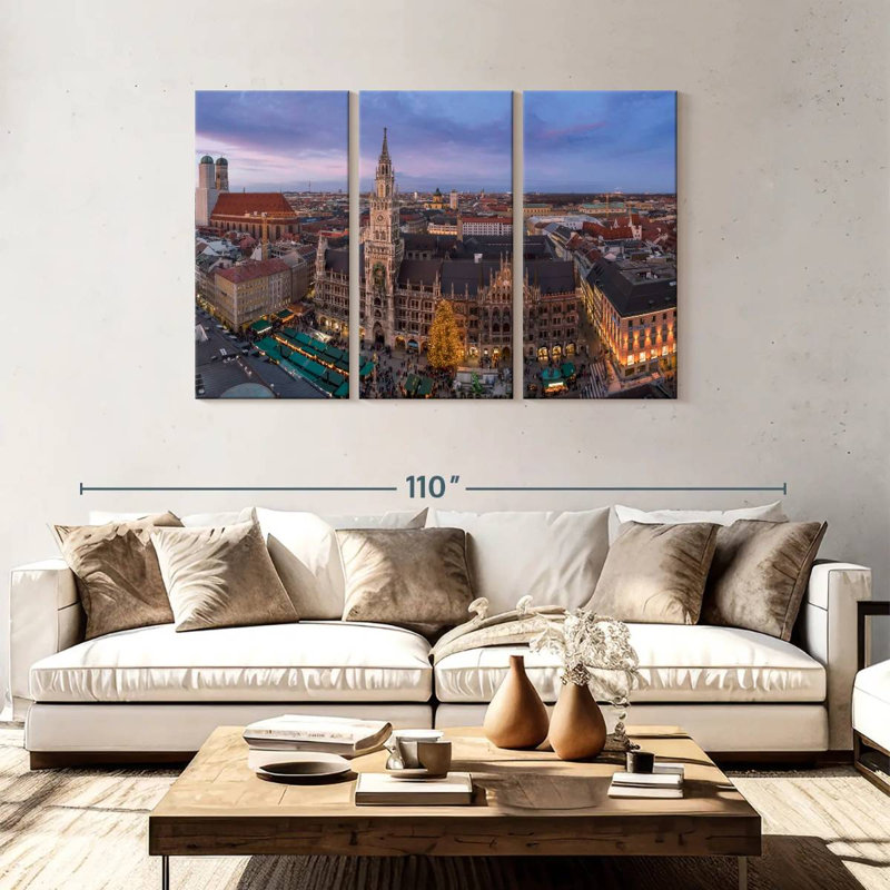 Rorry Munich City Center, 48" H x 74" W