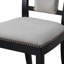Ensemble de salle à manger 5 pièces avec table en bois d'hévéa et 4 chaises à garniture cloutée-24492623