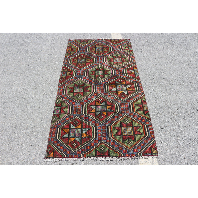 Tapis turc tissé à la main avec un design antique idéal pour le salon et la chambre à coucher