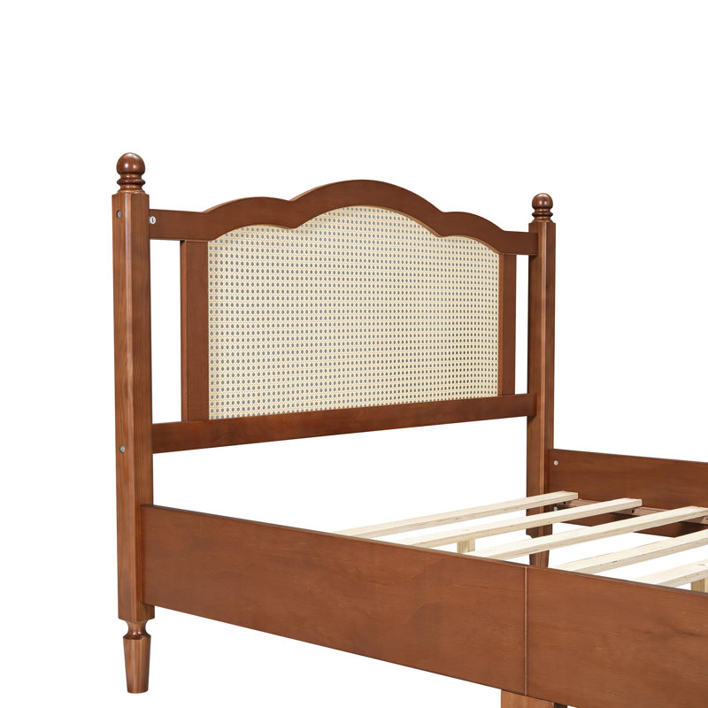 Lit double avec tête de lit attrayante, noyer, plateforme en bois noyer Serenity