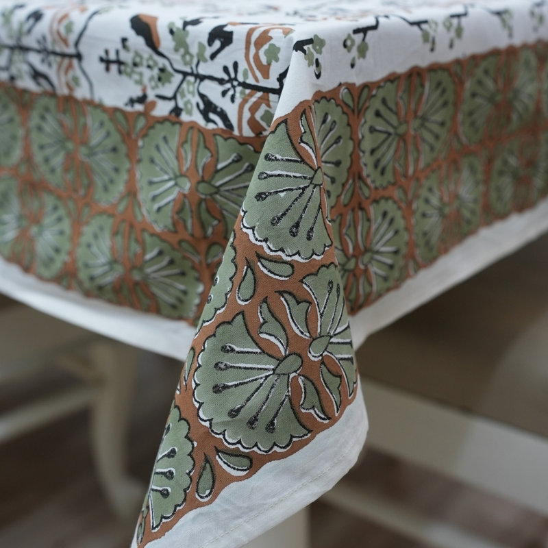 Housse de table Rustic Vine - Hand Block Elegance in Earthy Tons, Nakshatra, Vert, L 70 po x L 108 po