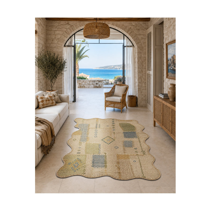 Tapis beige tissé à motif de poissons Mosso, 2'4" x 3'11"