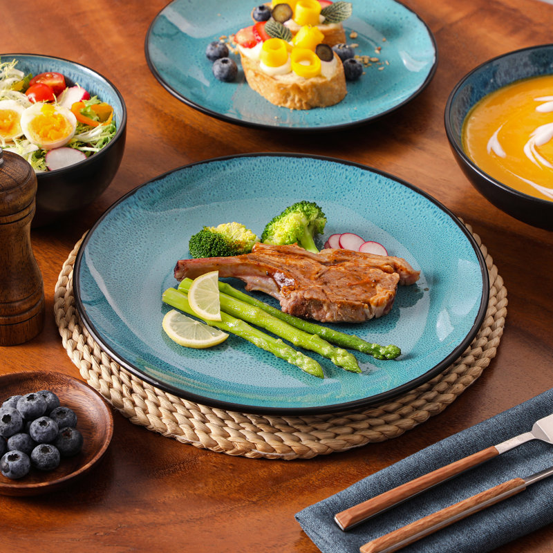 Dazel 16 Piece Stoneware Dinnerware Set - Service for 4, Green