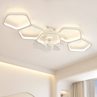 Ventilateur de plafond encastré à intensité variable de 33 po avec luminaire et télécommande 3 couleurs