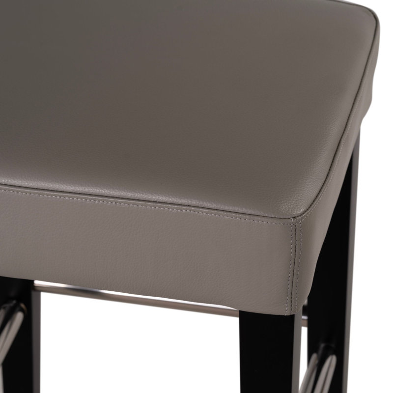 Tabouret de comptoir Delta en cuir véritable avec pieds noirs, gris taupe