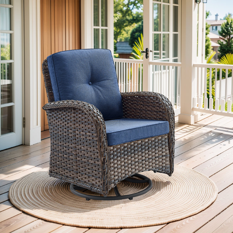 Chaise berçante pivotante avec coussins Braxleigh, Bleu marine, Brun