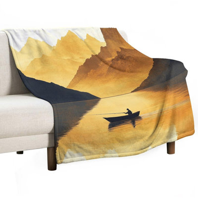 Jeté en flanelle Goldenhour Angler Serene Mountain Lake
