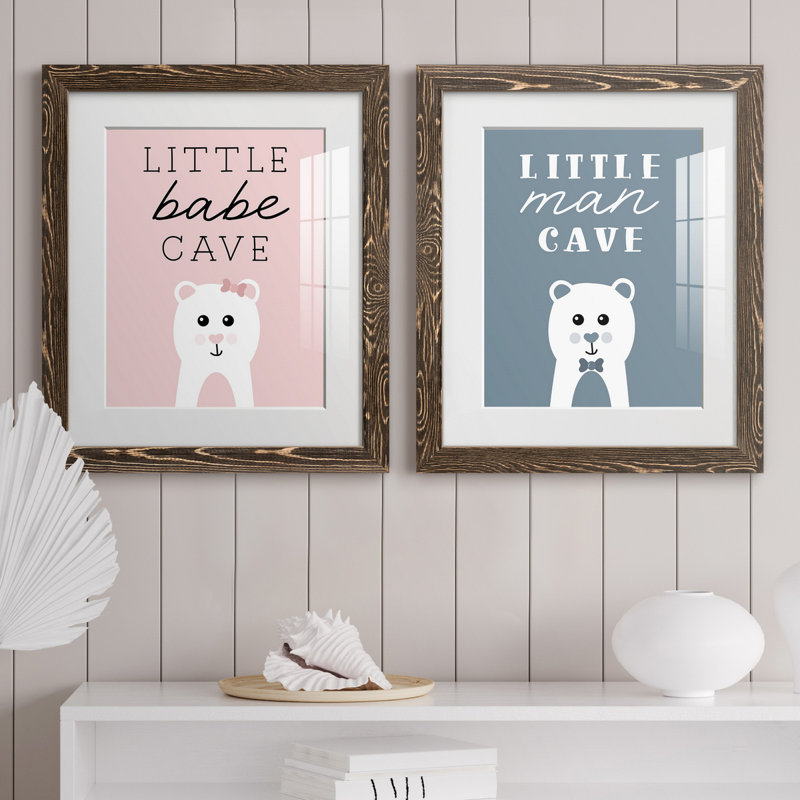 «Little Babe Cave», ensemble de 2 impressions, Blanc, Papier, cadre noyer, H 20 po x l 17 po x P 1 po