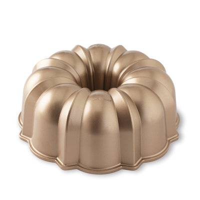 Nordic Ware Original ProCast Bundt Non-Stick Round Pan