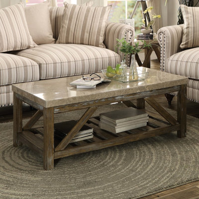 Table basse industrielle avec plateau en marbre et base en bois