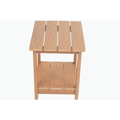 Wood-grain imitation wood side table, simple yet with a touch of texture. A small tabletop for outdoor picnics.