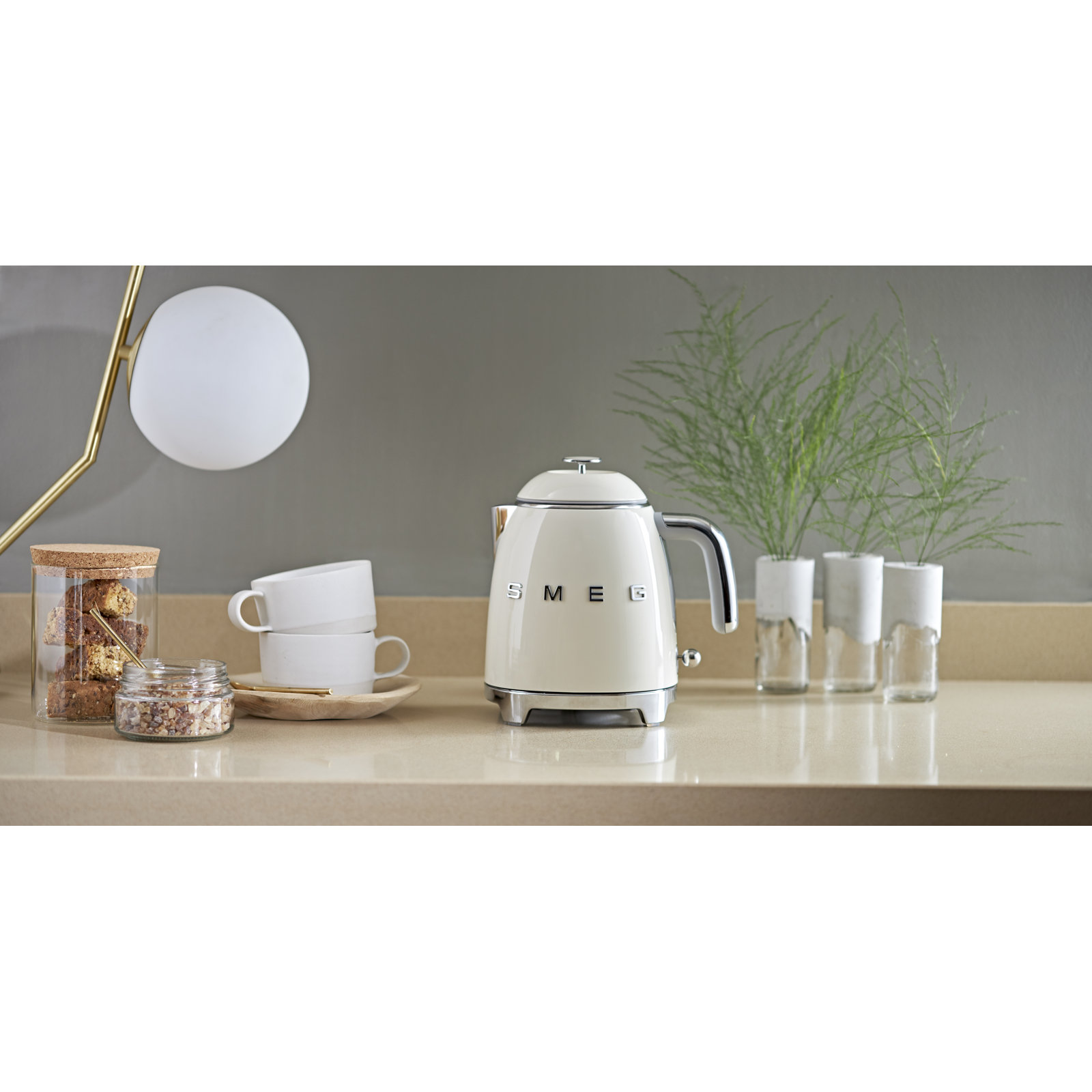 SMEG 50's Retro Style 3-Cup Mini Electric Kettle, Cream