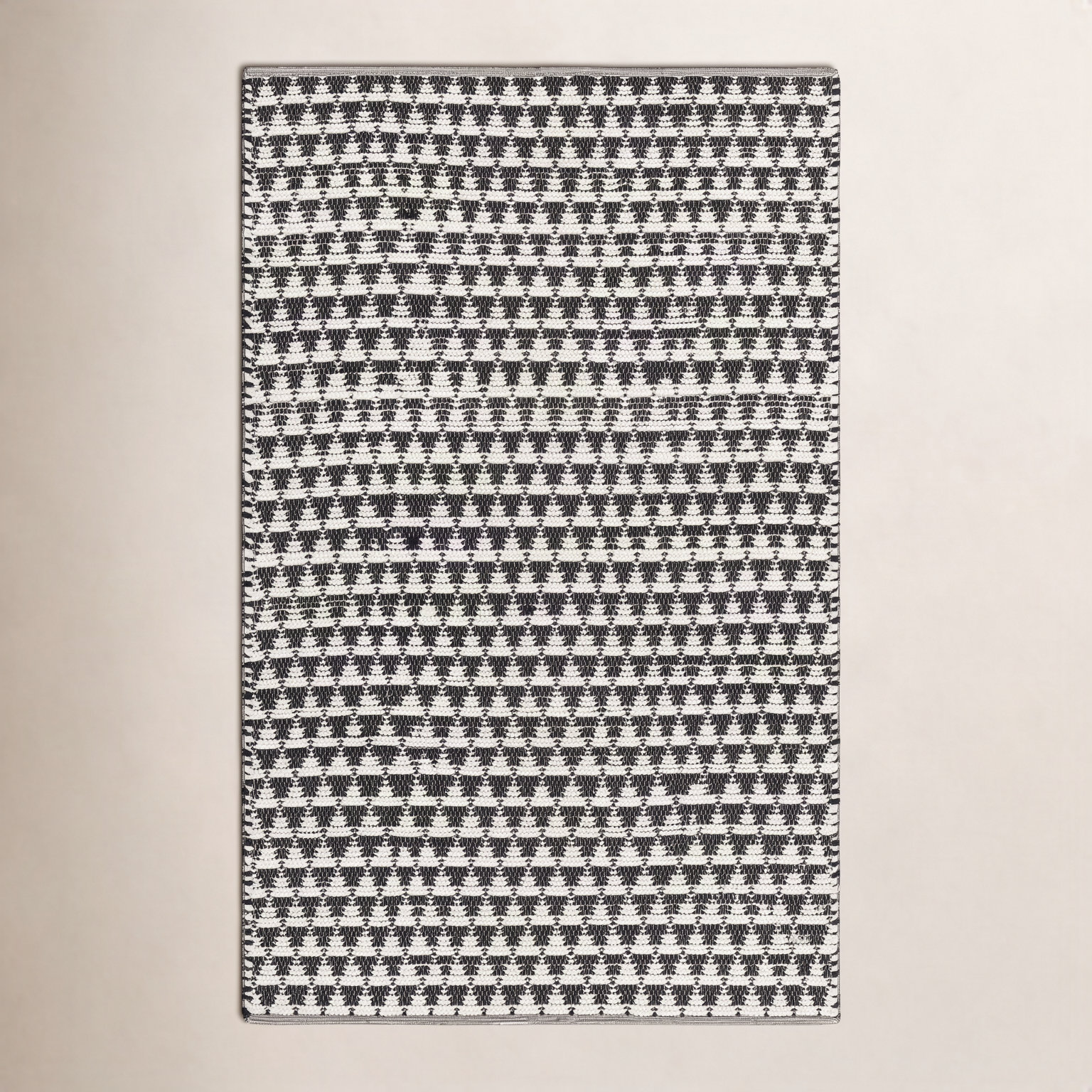 Addy Hand-Woven Geometric Black Rug, Rectangle 6' x 9'