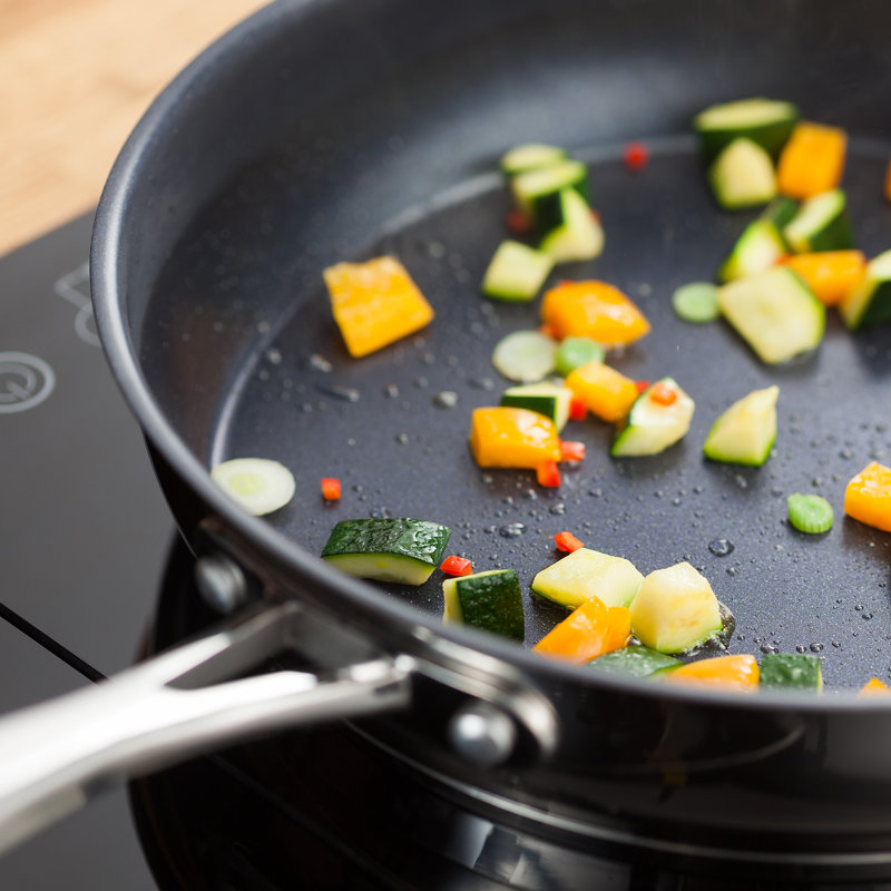 Stellar 7000 Stainless Steel Non-Stick Frying Pan, 27cm