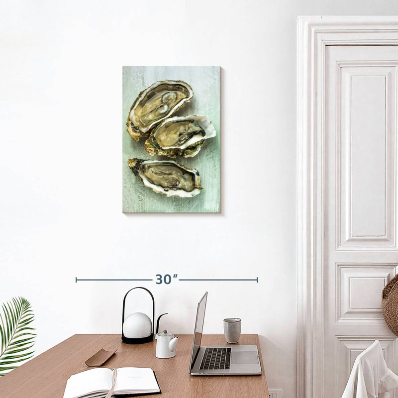Brampt Oyster Shell, 24" H x 16" W