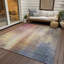 Tapis abstrait intérieur / extérieur lavable à la machine Kaczor ACN2241-1970273835