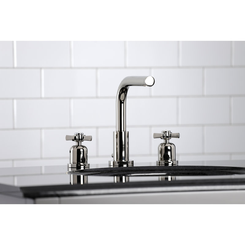 Robinet de salle de bain espacé à deux poignées à 3 poignées avec bonde escamotable en laiton Kingston, Nickel poli
