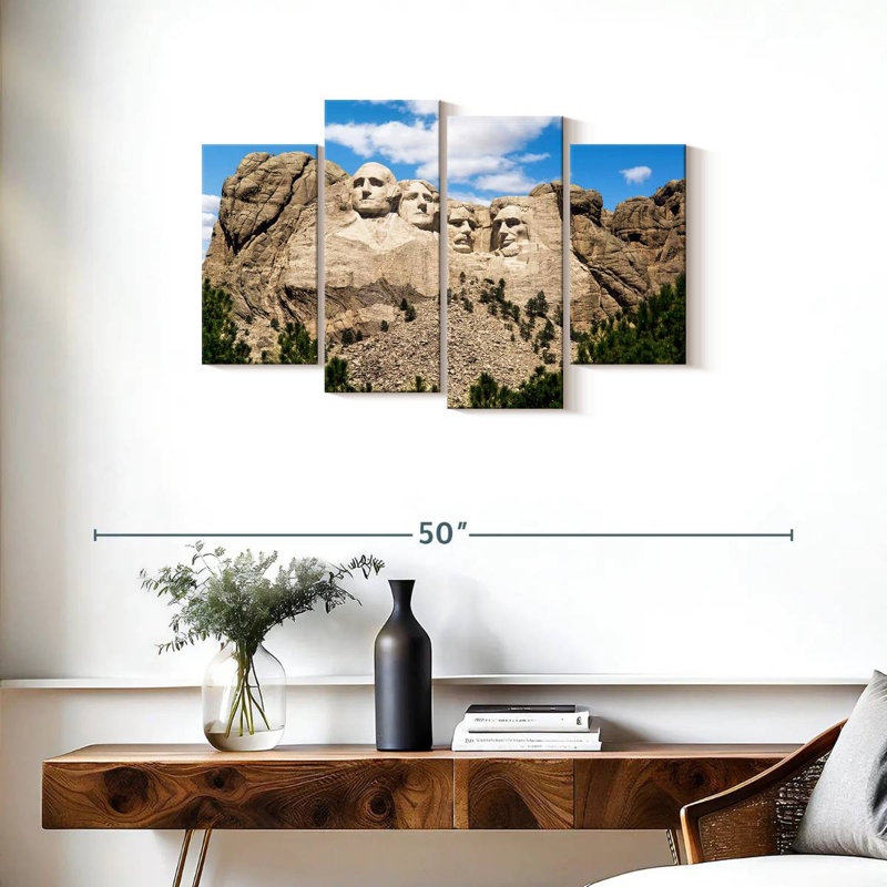Lelar Mount Rushmore Landmark