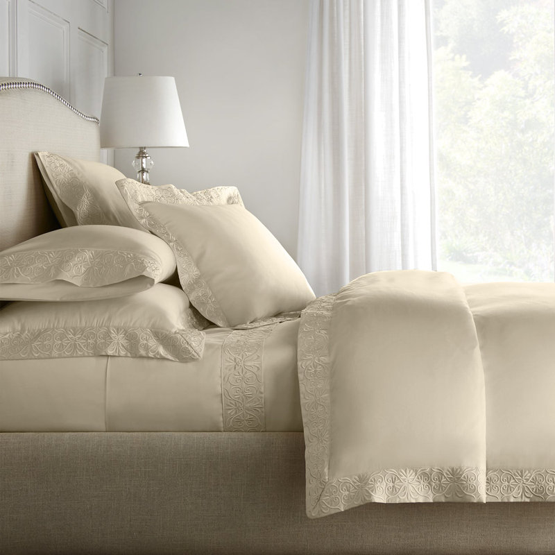 Ariane Duvet Cover Set, Queen Duvet Cover + 2 Standard Sham, Tan