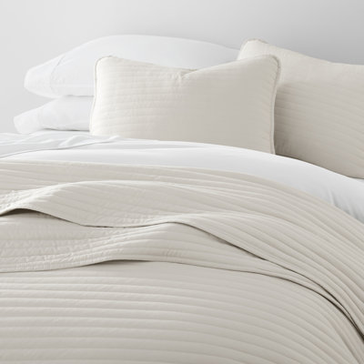Becky Cameron Lightweight All Season Stripe Stitch Quilt Set with Shams