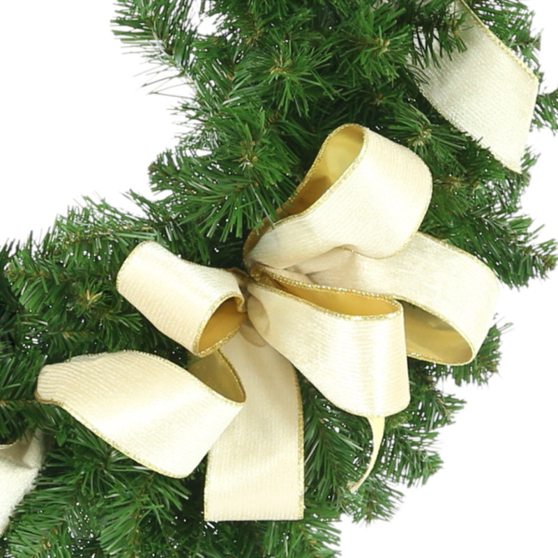 32" Evergreen Wreath With Bows