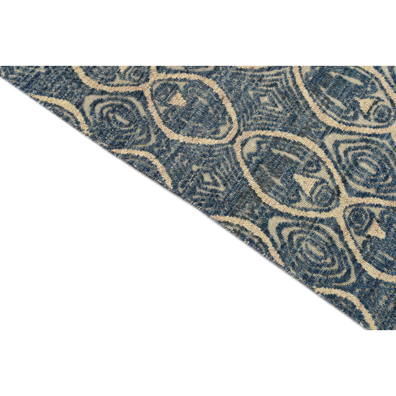 Tapis bleu Judy